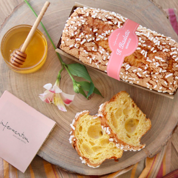 Panettone Bauletto Simple com suas cores e fragrâncias prontas para ir parar na sua mesa